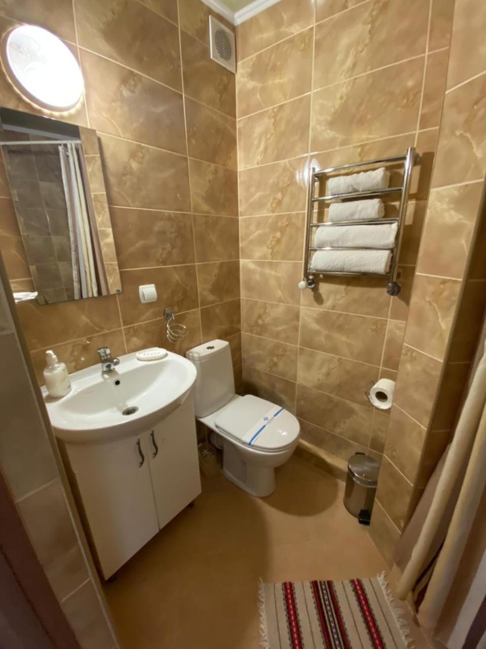 Hotel Three Korony Skhidnytsia Extérieur photo