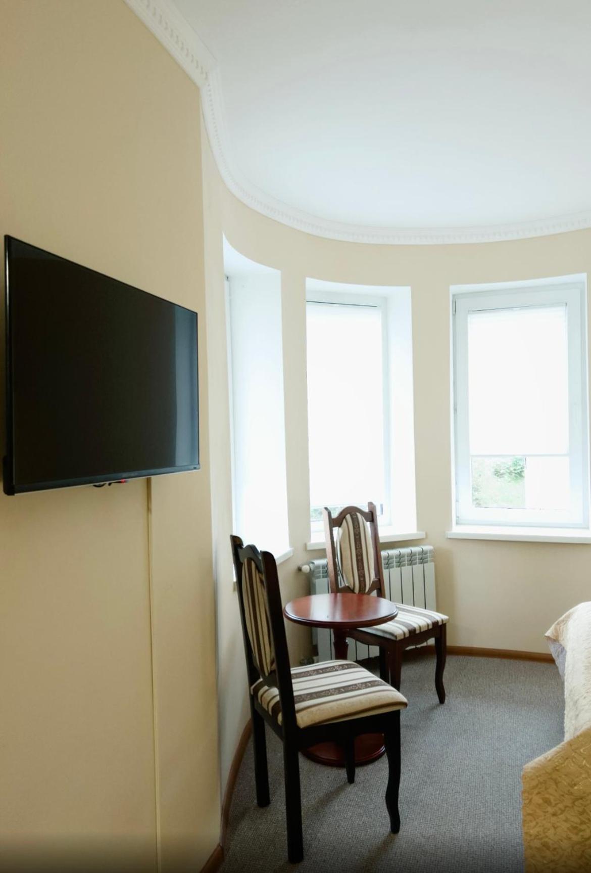 Hotel Three Korony Skhidnytsia Extérieur photo