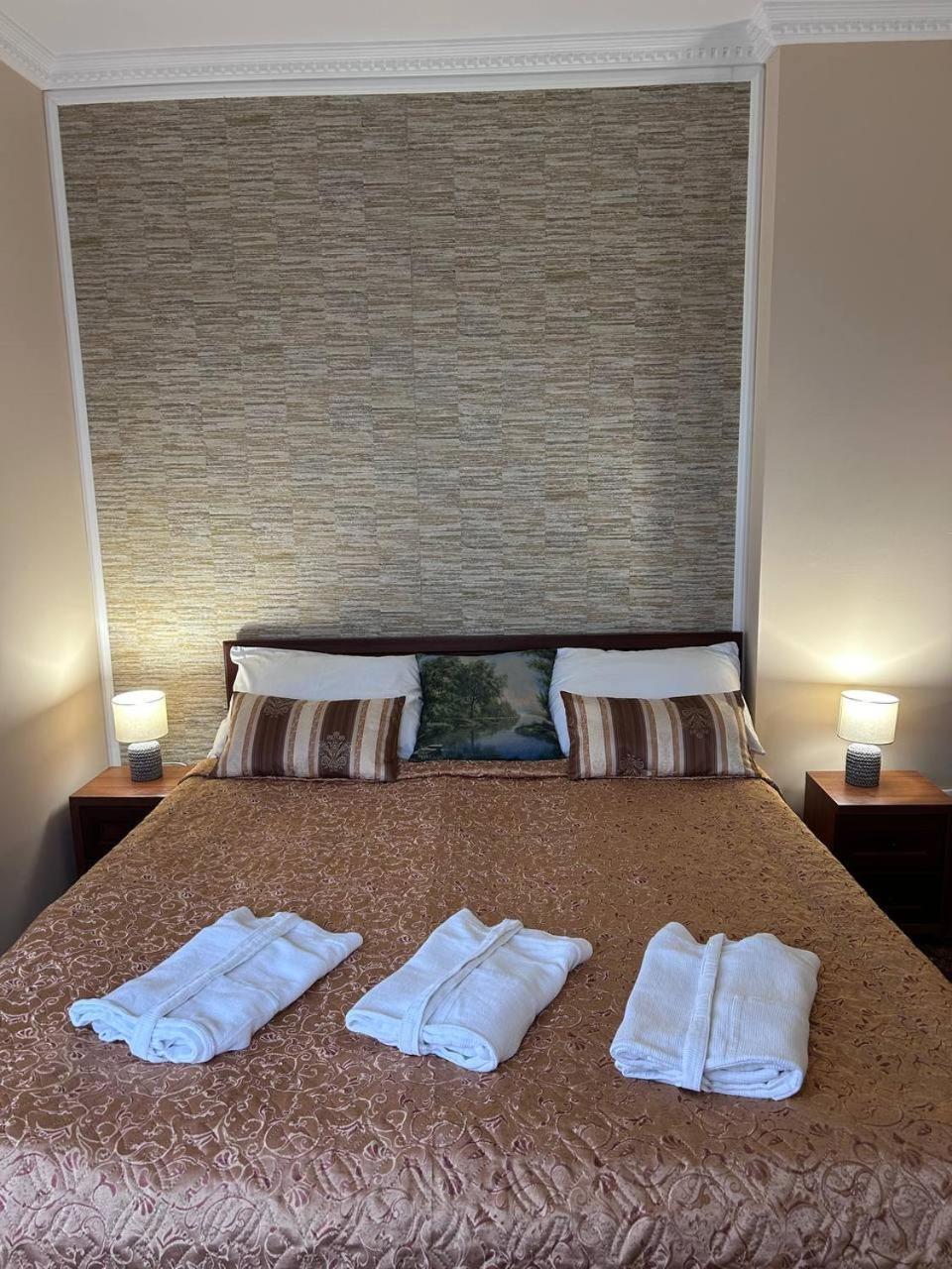 Hotel Three Korony Skhidnytsia Extérieur photo